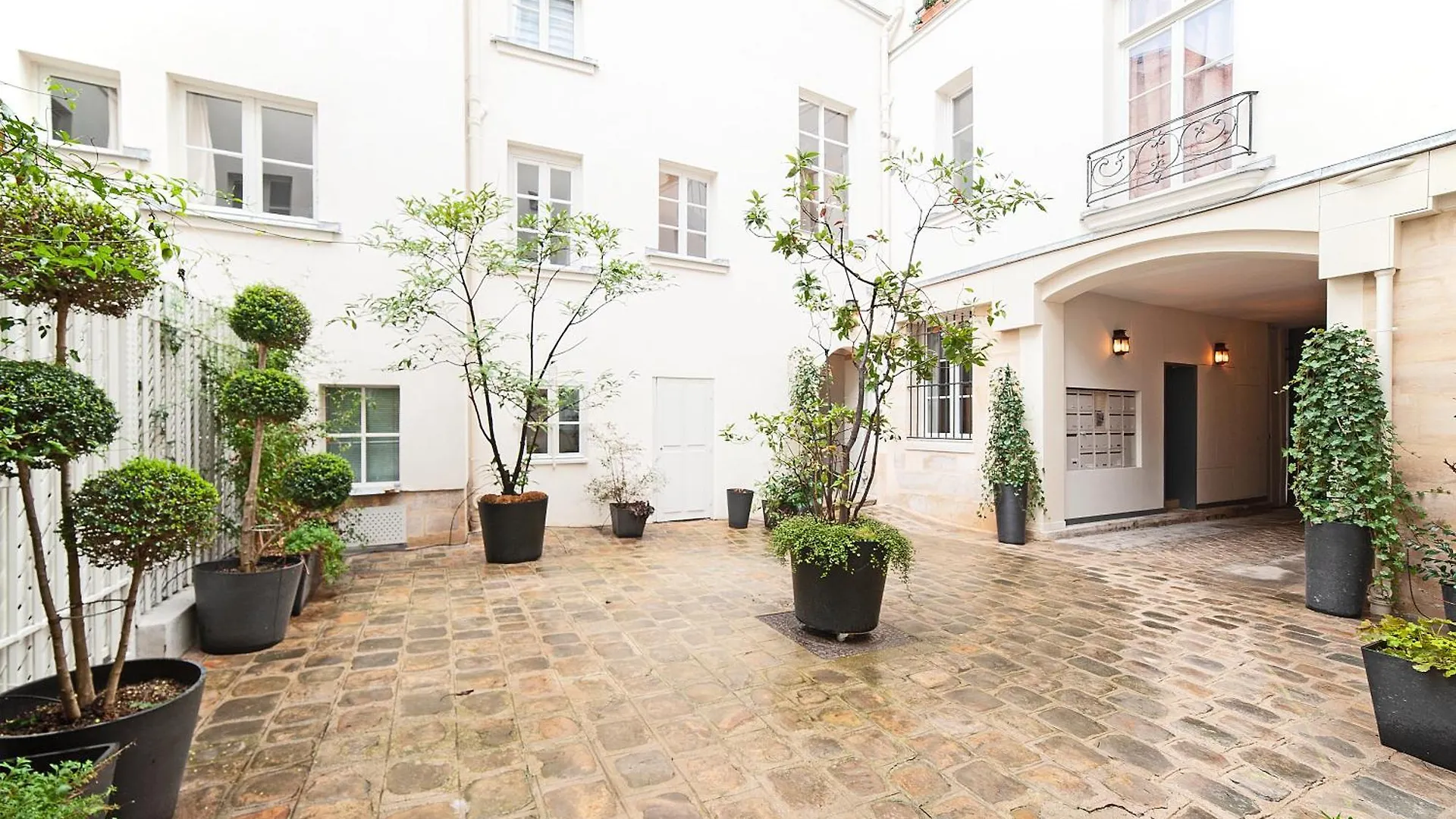 Pavillon Marais Hotel Paris 0*,