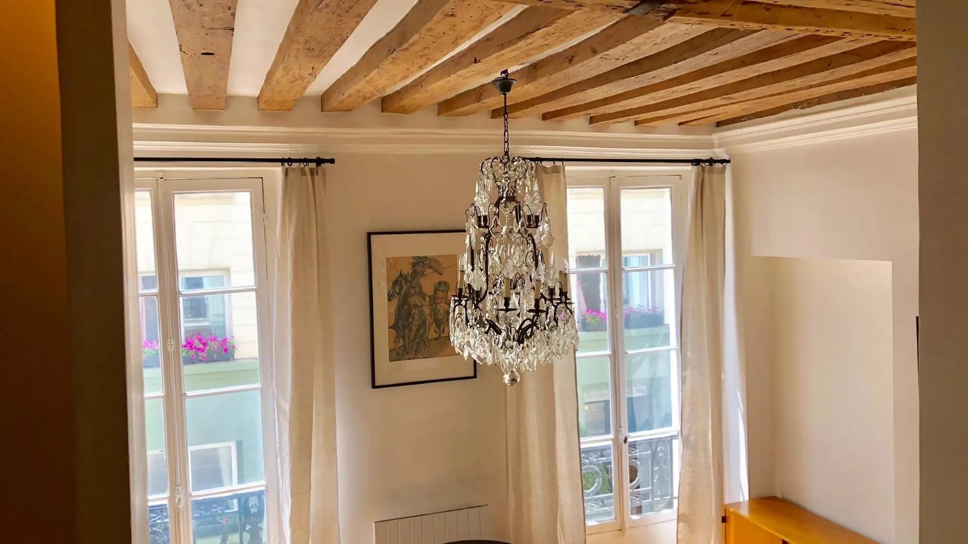 Pavillon Marais Hotel Parijs 0*,